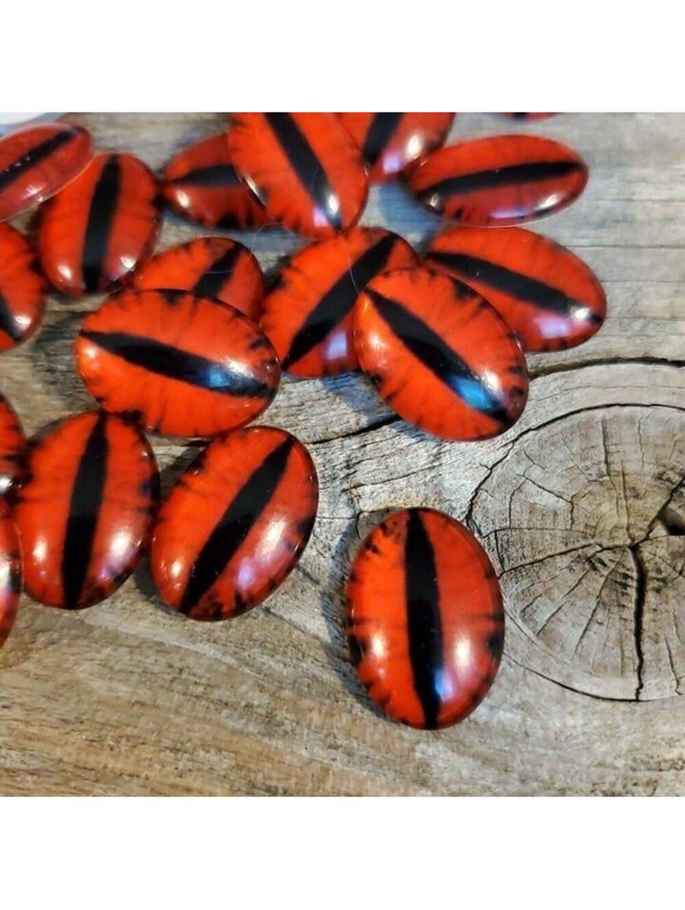 Dragon Eyes Black Red GoT Fan Glass Cabochons 18x13mm Oval 2 pcs